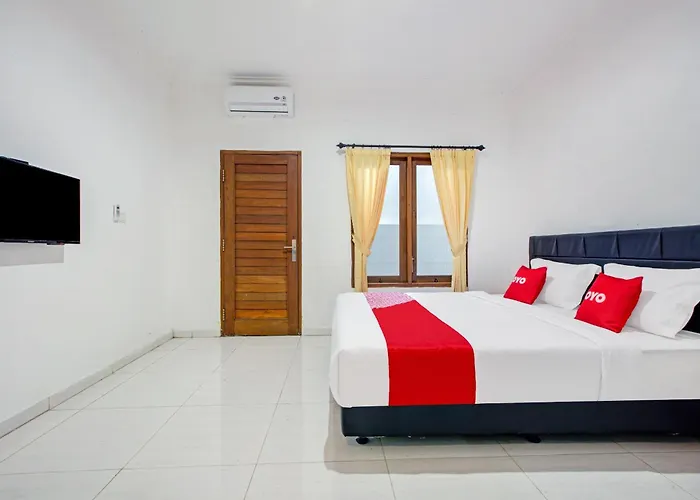 Oyo 2463 Bali Balangan Отель Джимбаран