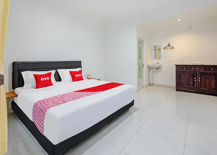 Oyo 2463 Bali Balangan Джимбаран